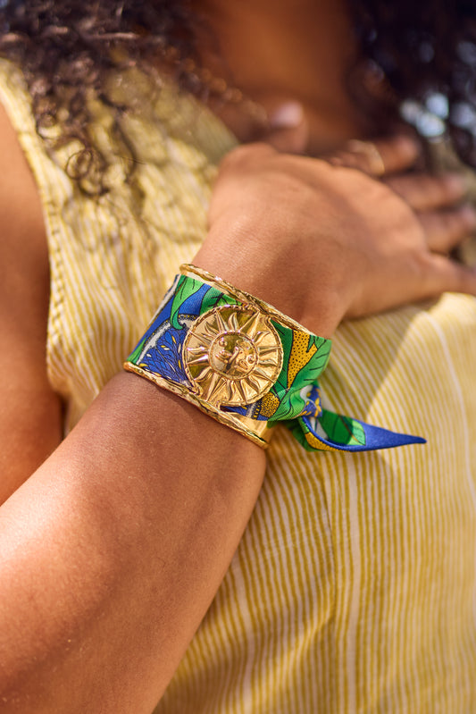 Bracelet with Blue Lemonade Ribbon